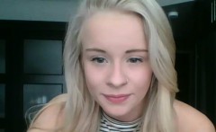 Get Laid With This Horny Natural Blonde Teen On Webcam